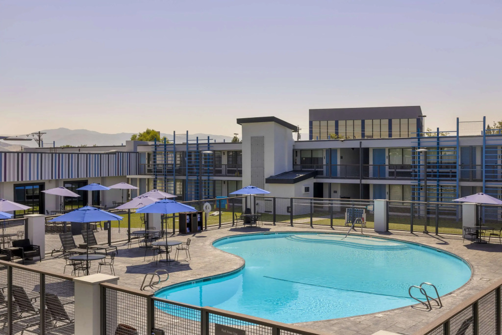 Aiden by Best Western South Reno
