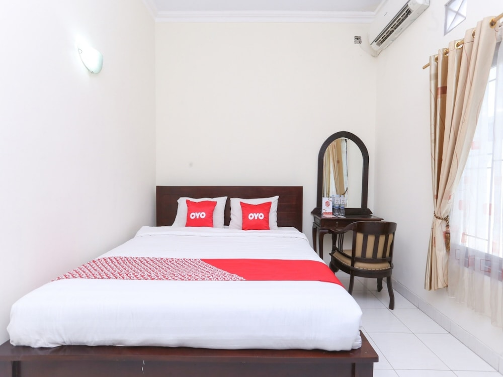 Oyo 1680 Dahlia Guesthouse