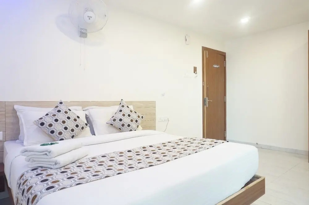 Hotel Satkar Inn