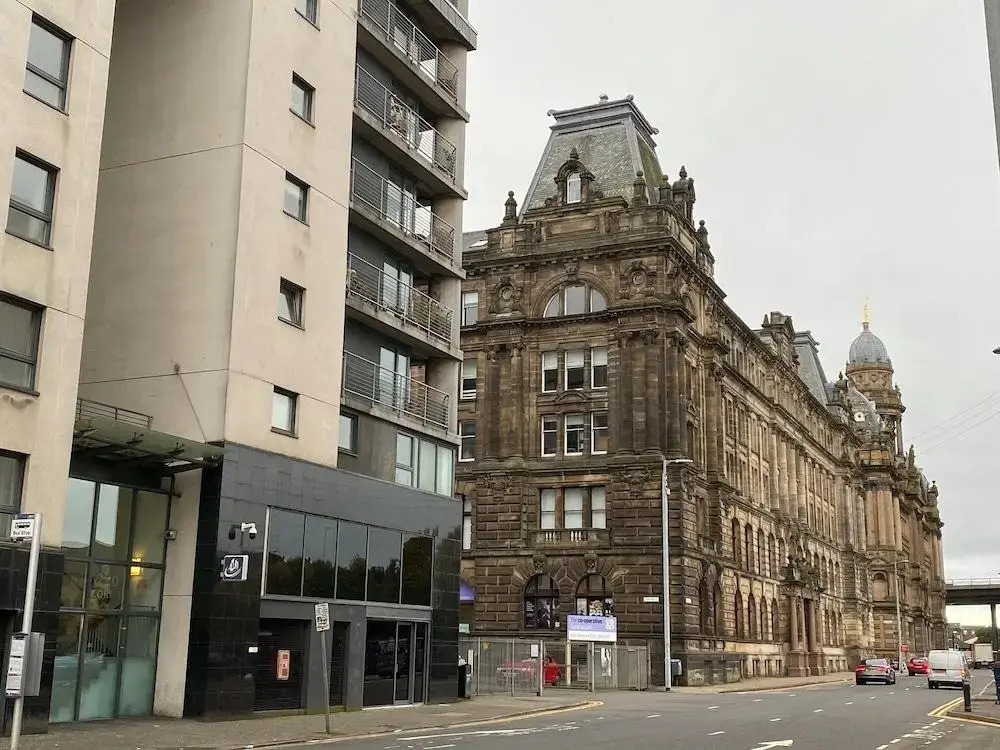 Prime central location 2bedApartmentSecure parking