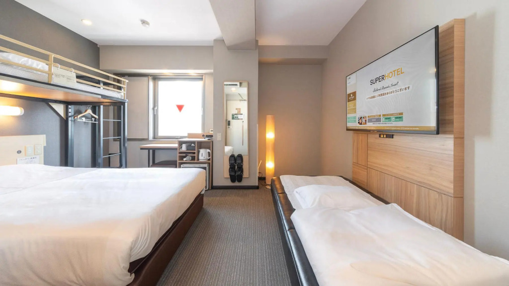 Super Hotel Yokkaichi Ekimae