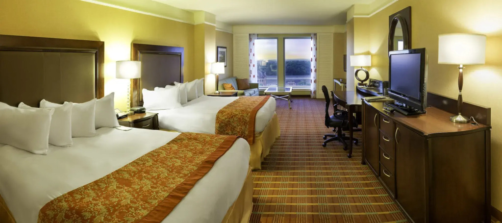 Renaissance Montgomery Hotel & Spa at the Convention Center