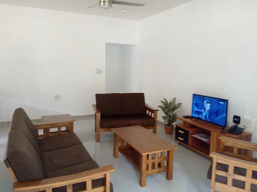 Lavigne self Catering