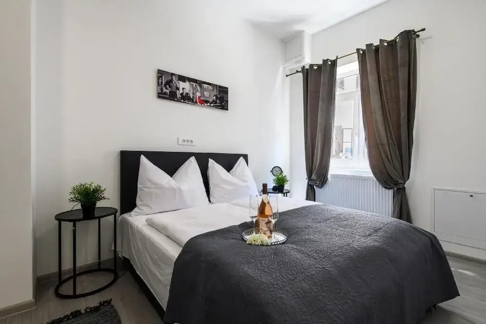 City Rooms OS