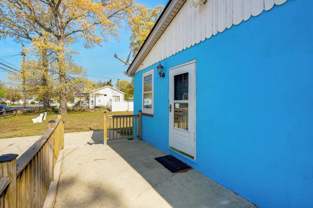Ideally Located Villas Home: 2 Mi to Beaches