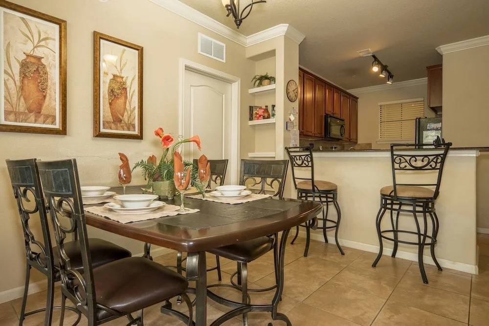 BP111CP Bella Piaza - Three Bedroom Condo