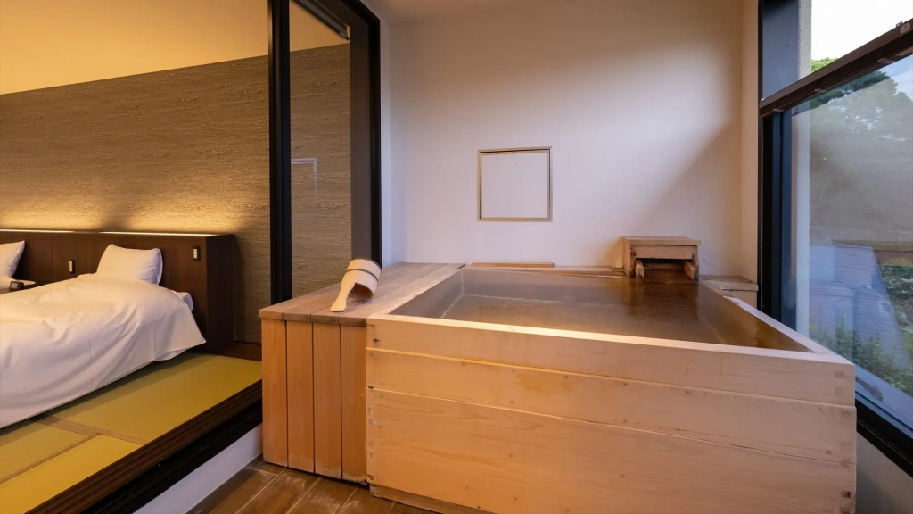 Ito Palace Hotel