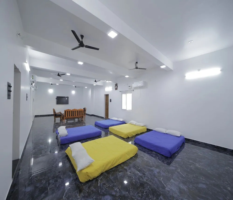 APK Farm House