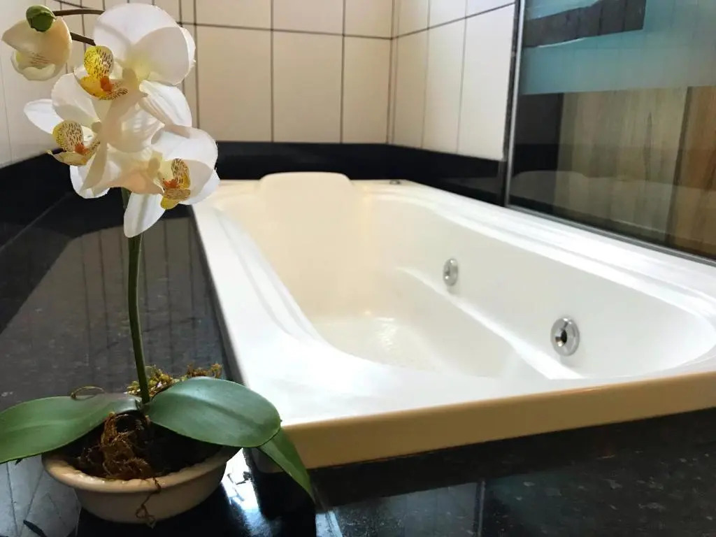 Aki Hotel