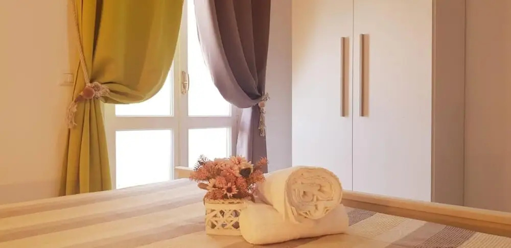 Green King Room With sea View Balcony