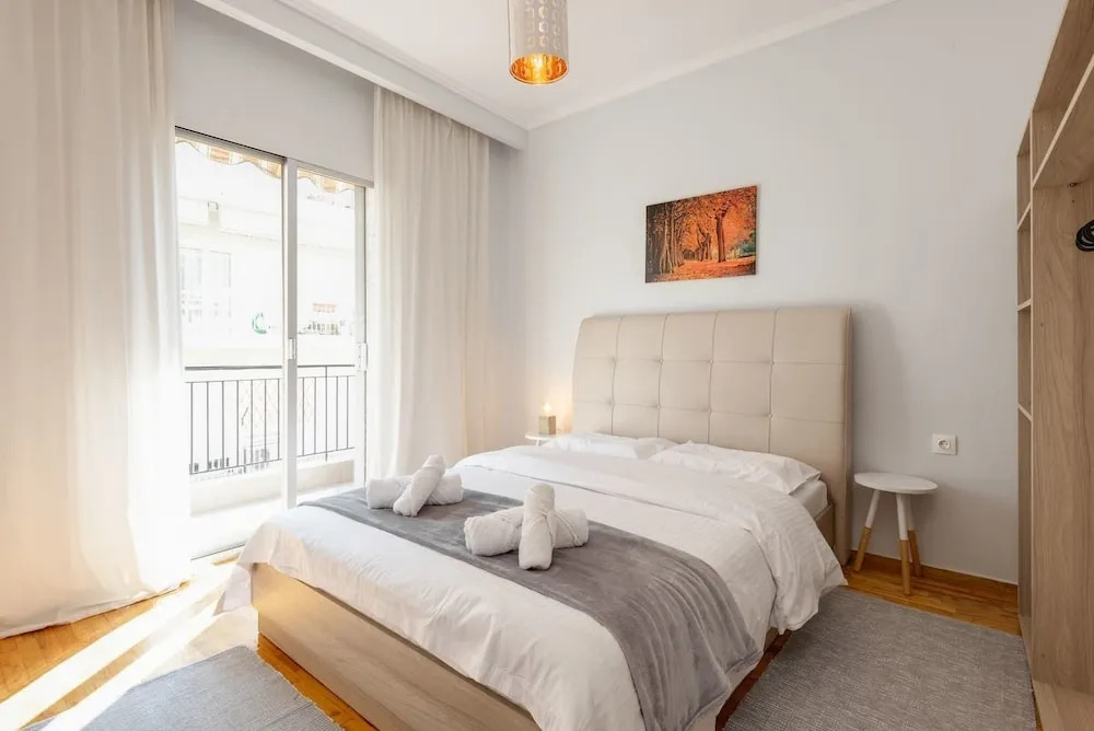 Upscale and Spacious 3BR Home