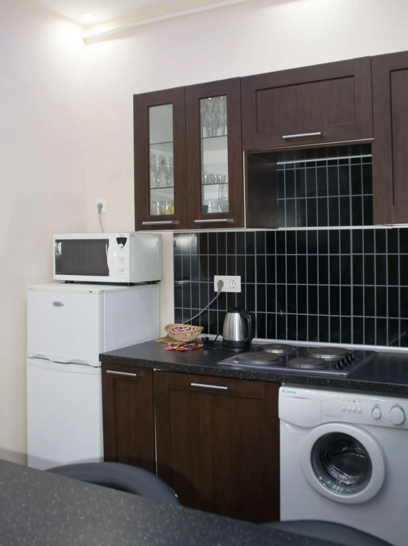 BPM - Golden Eagle Apartment