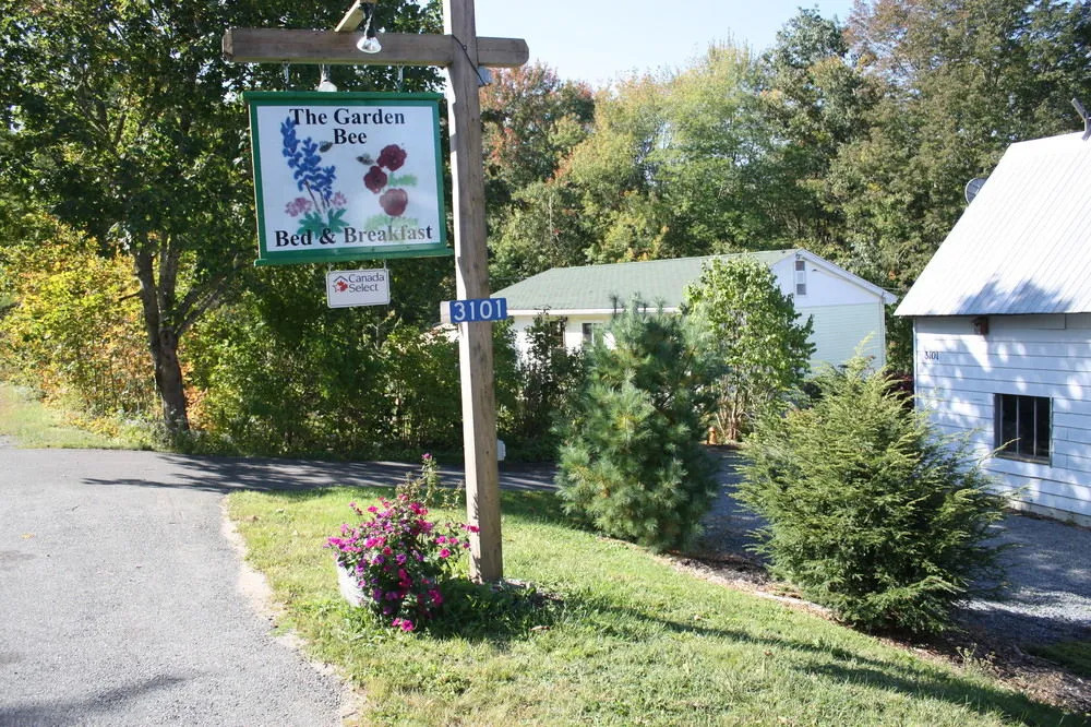 The Garden Bee Bed & Breakfast