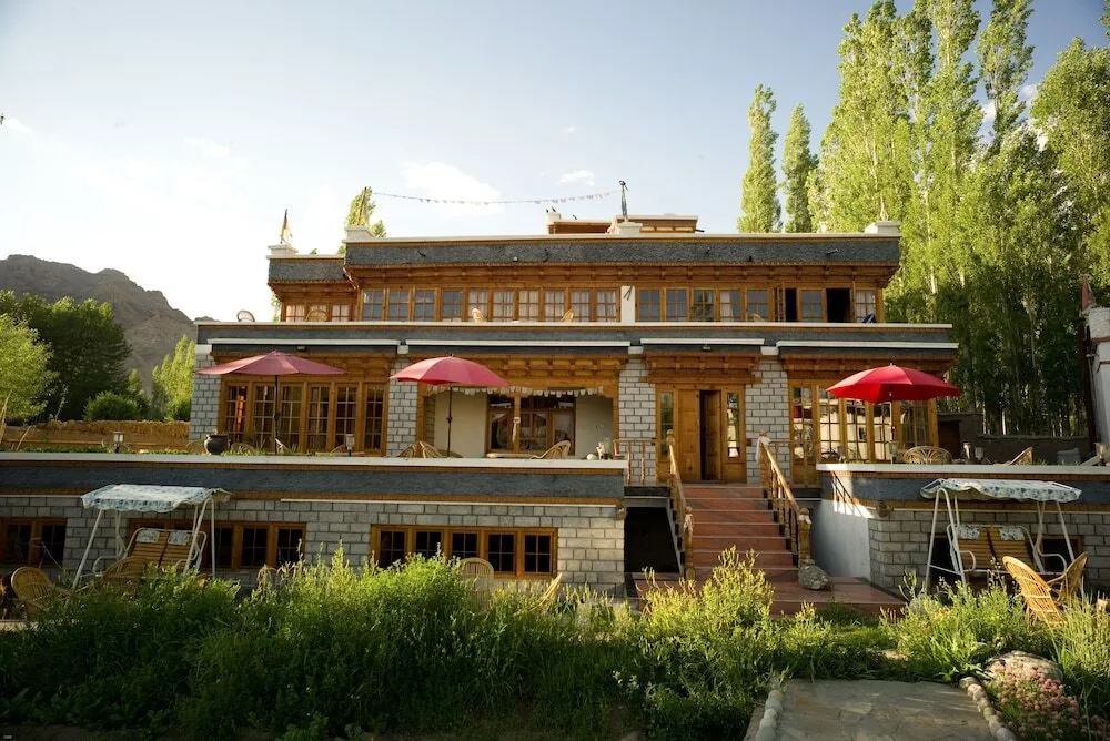 Silver Cloud Guest House