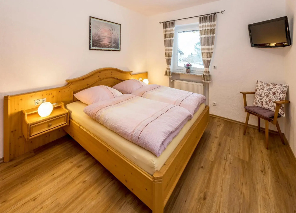 Ferienwohnung Schnitzlbaumer