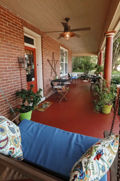 Australian Walkabout Inn B & B