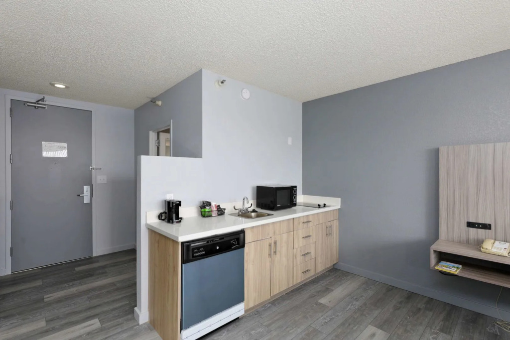 Studio 6 Suites Lake Havasu City AZ