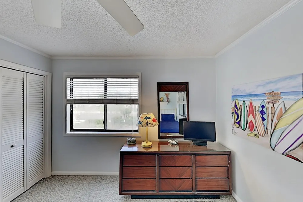 101seasc 3 Bedroom Condo