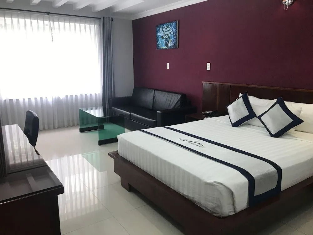 Opera Hotel