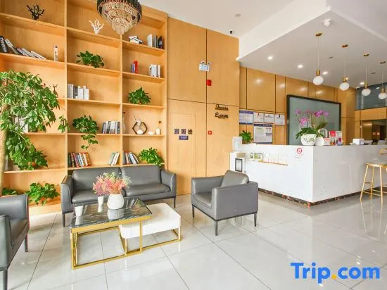 GreenTree Hotel (Fuyang Auto Parts City Convention and Exhibition Center)