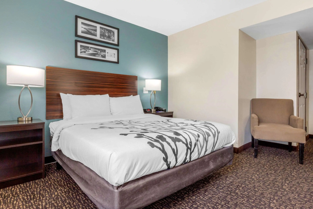 Sleep Inn & Suites Johnson City