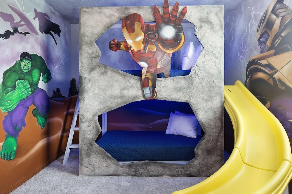 Sr015v: 9 Bed, Treehouse, Avengers, Ping Pong by Villatel