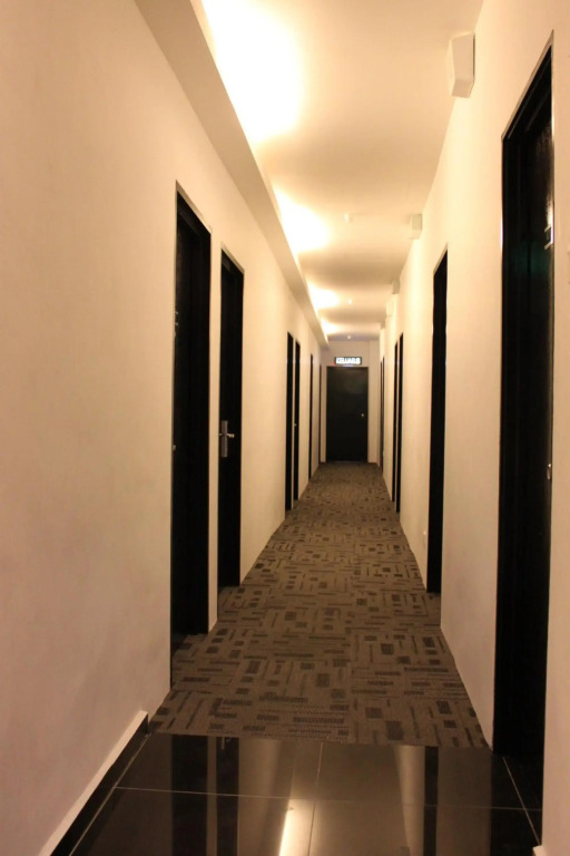 Dream Hotel