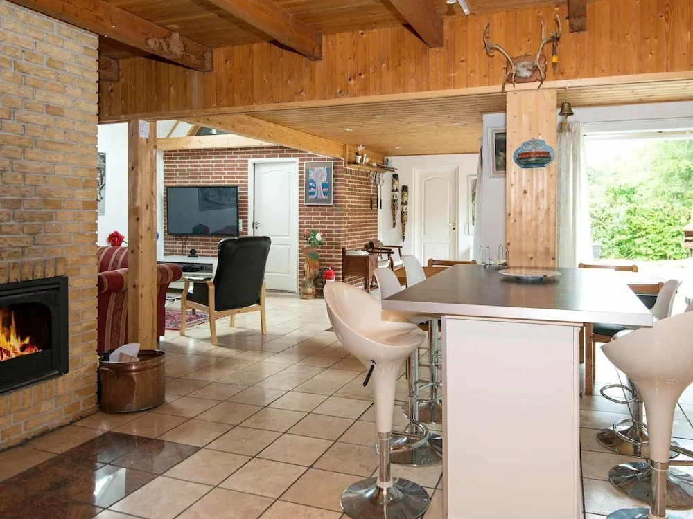Cozy Holiday Home in Ebeltoft With Private Whirlpool