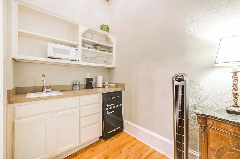 Dtwn Decatur Apt: Walk to Restaurants & Shops