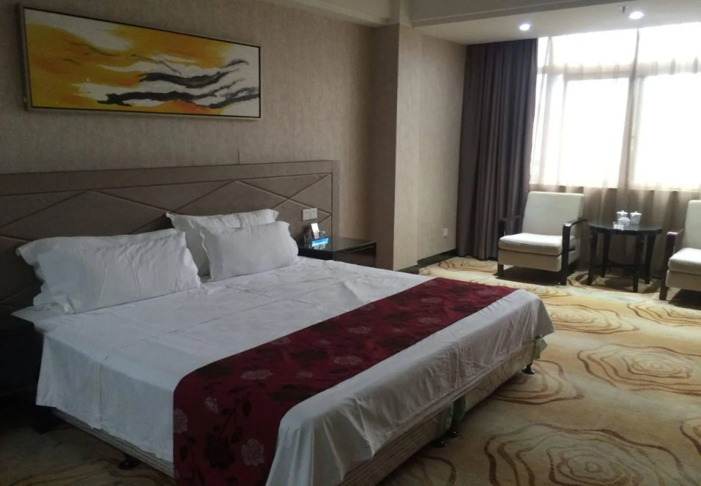 Jitong Hotel Green shell Hotel