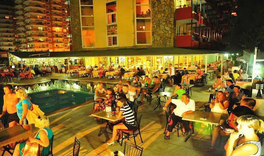 Klas More Beach Hotel