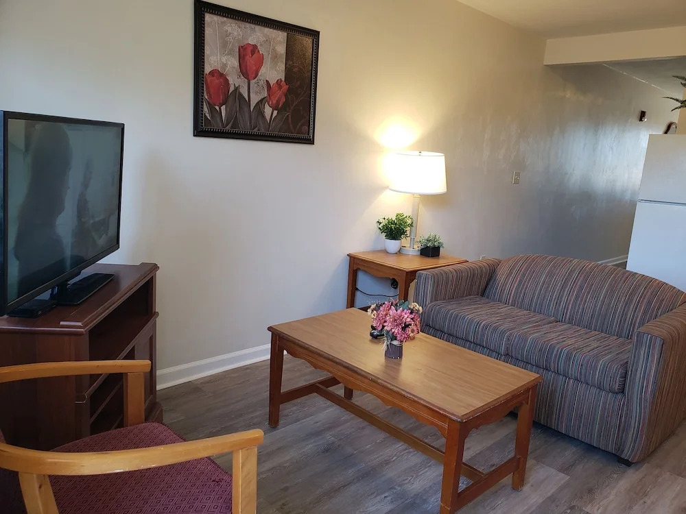 Affordable Suites Graham