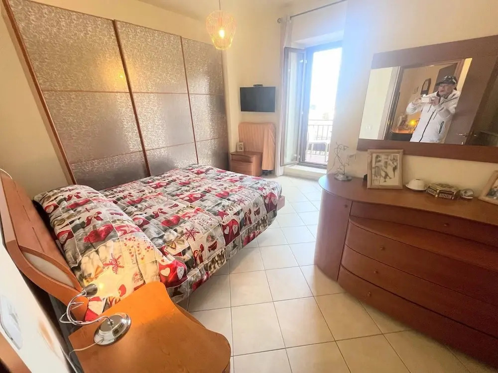 Centrally Located Spoleto, Sleeps 6 , Car not Needed, Wifi N6625