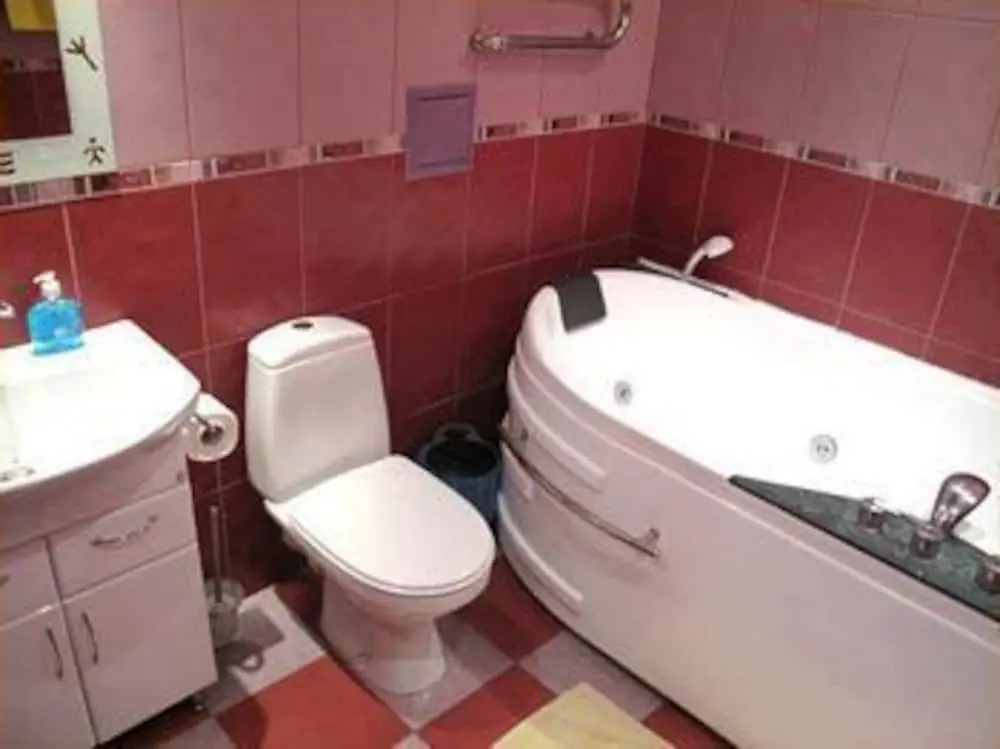 Mikhaylivska Antique Kiev Apartment