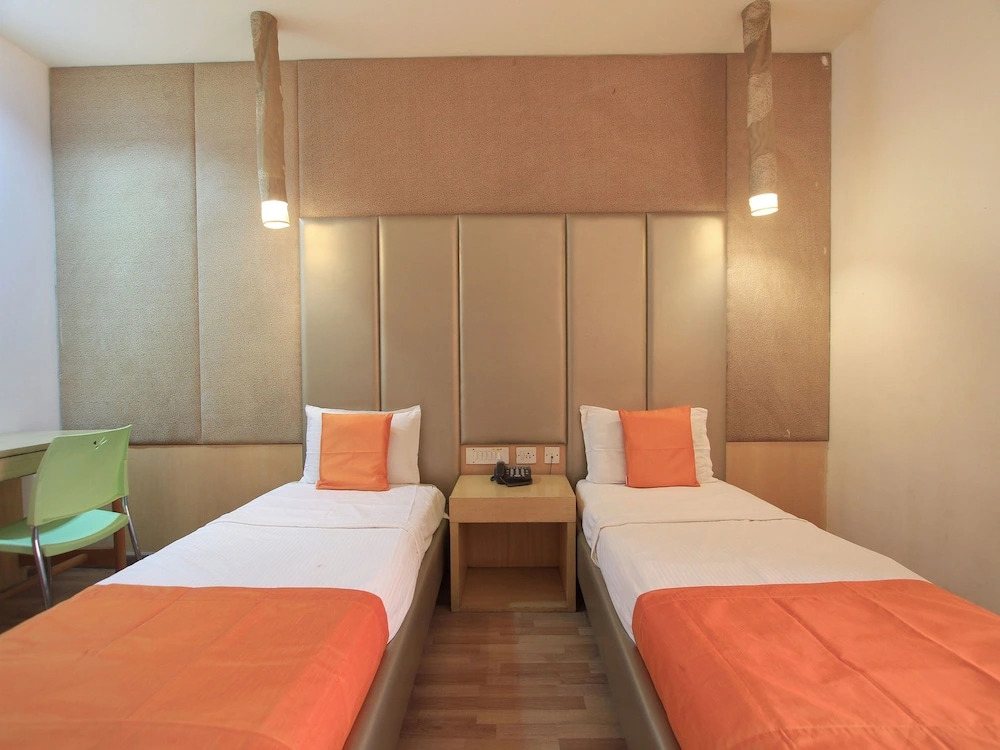 Purple Inn Boutique Hotel