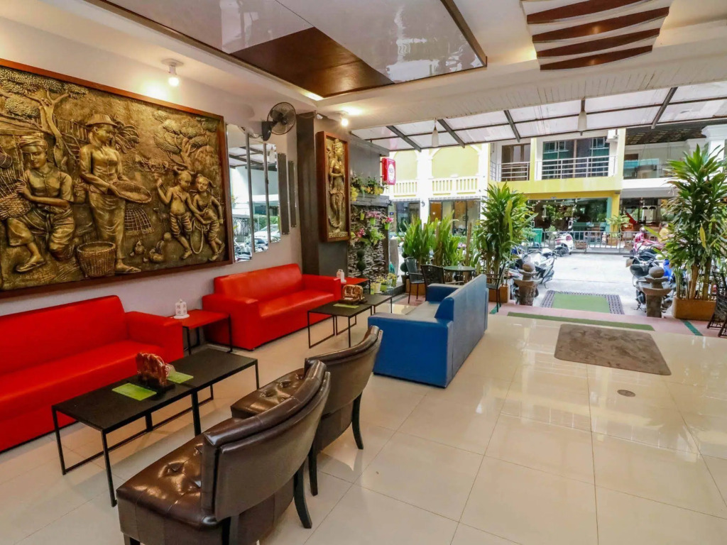 NIDA Rooms Patong Pearl Jung