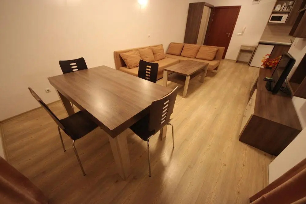Menada Zornitsa Apartments