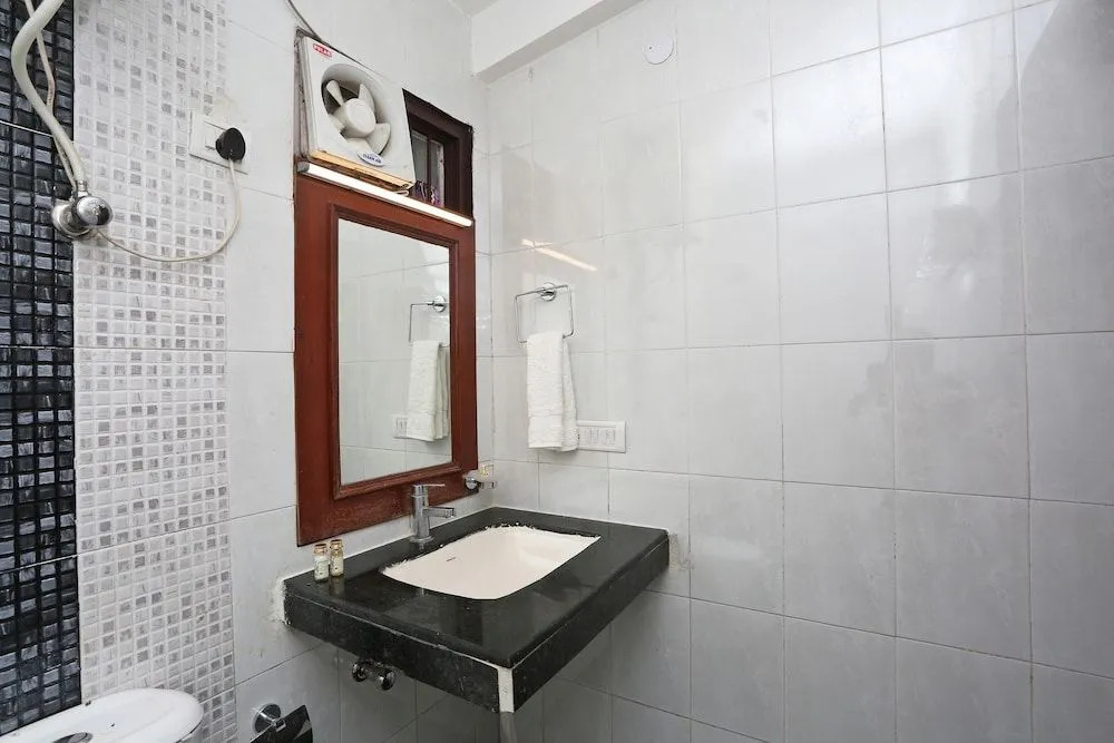 Capital O 5248 Surbee Resorts