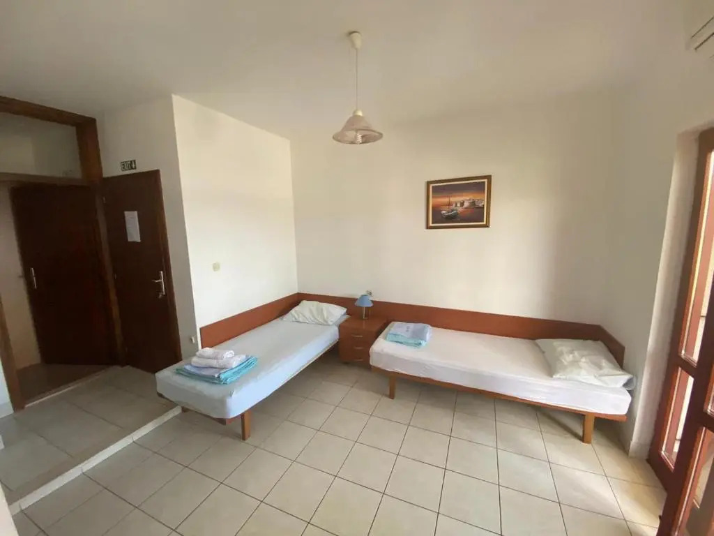 Apartments Vik