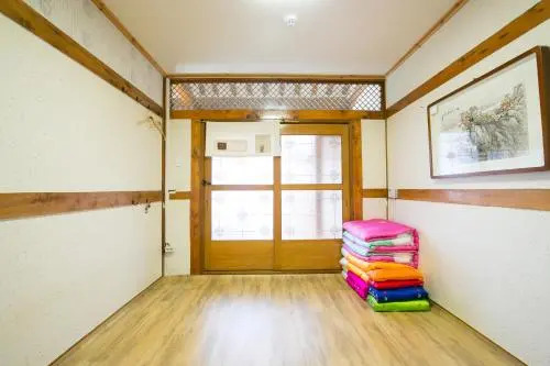 Ddlanchae Hanok Stay - Main House