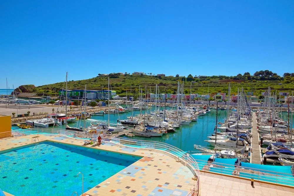 Marina Coast Residence Apartment