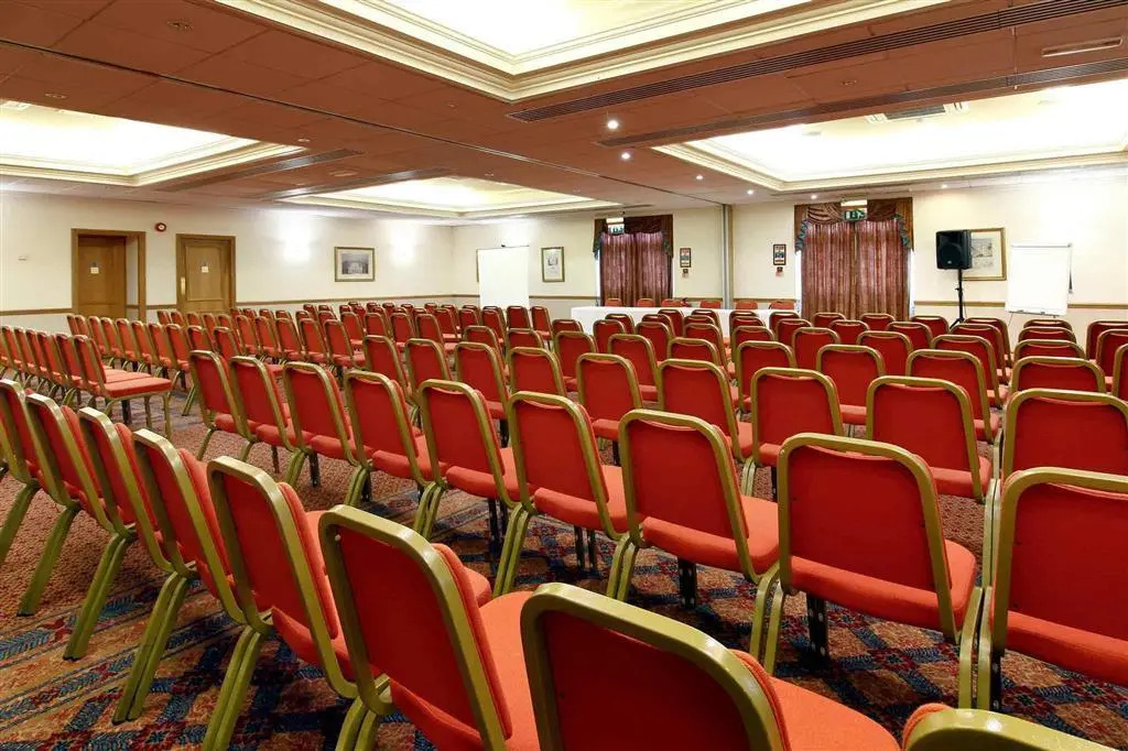 Mercure Swindon South Marston Hotel and Spa
