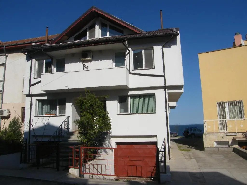 Vila Lucian