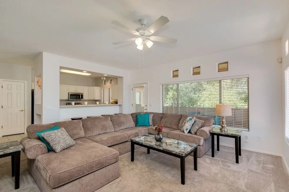 Pleasant #2092 - 2 Br Condo