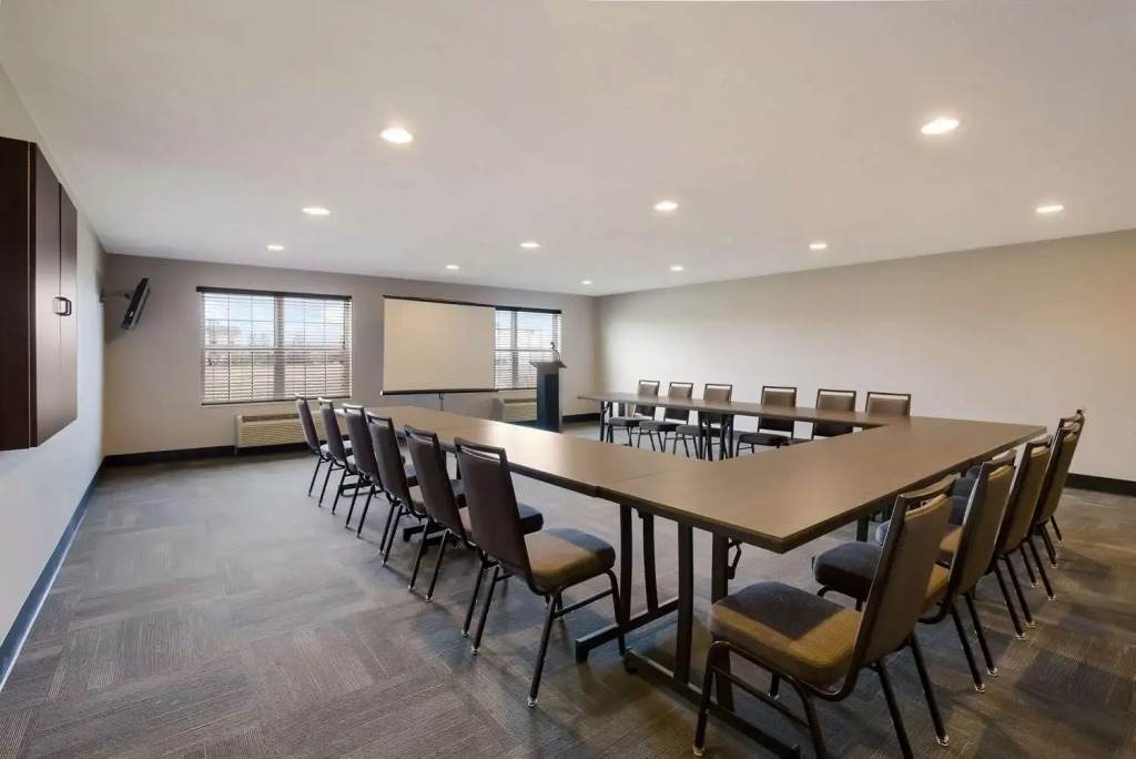 Country Inn & Suites by Radisson, Marion, IL