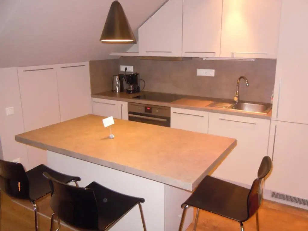Milo Apartment