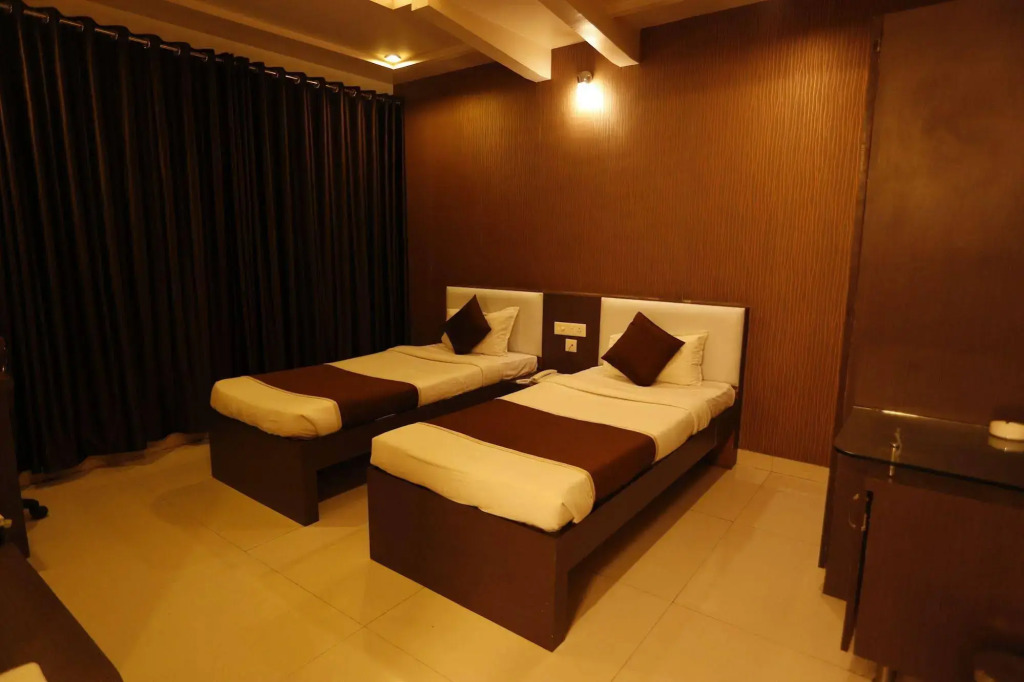 Hotel Sanket Inn
