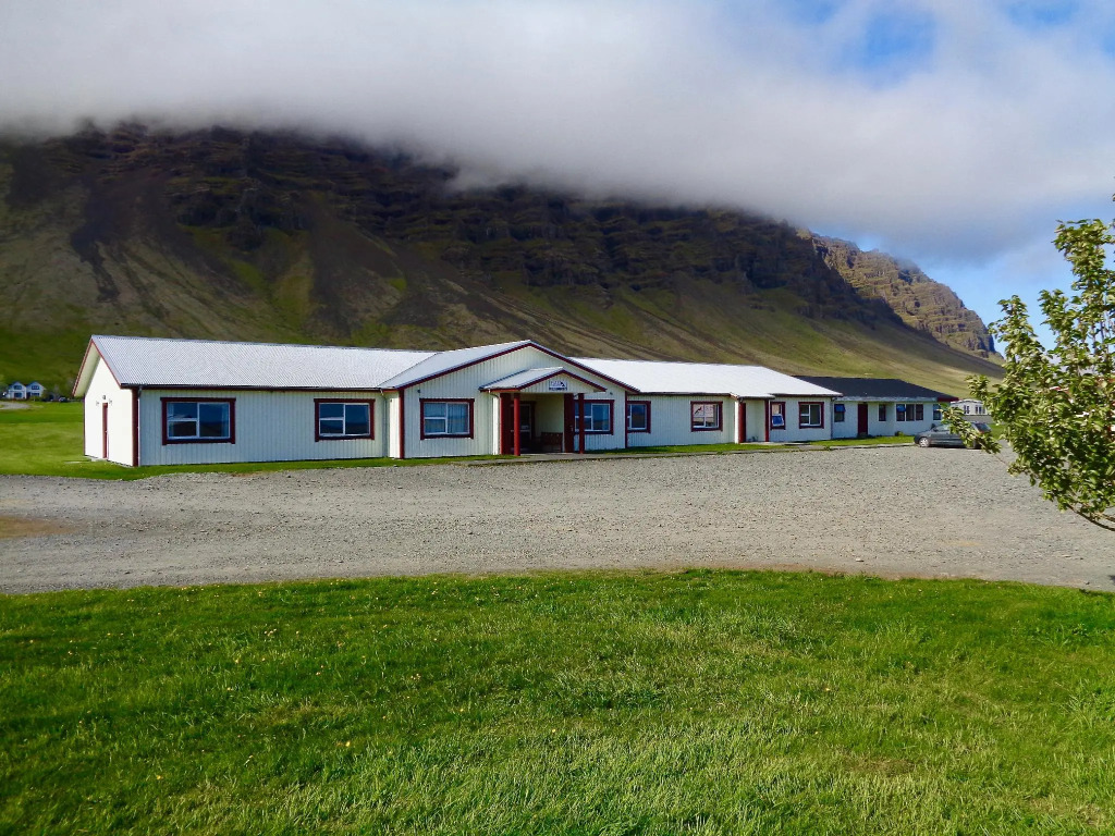 Hali Country Hotel