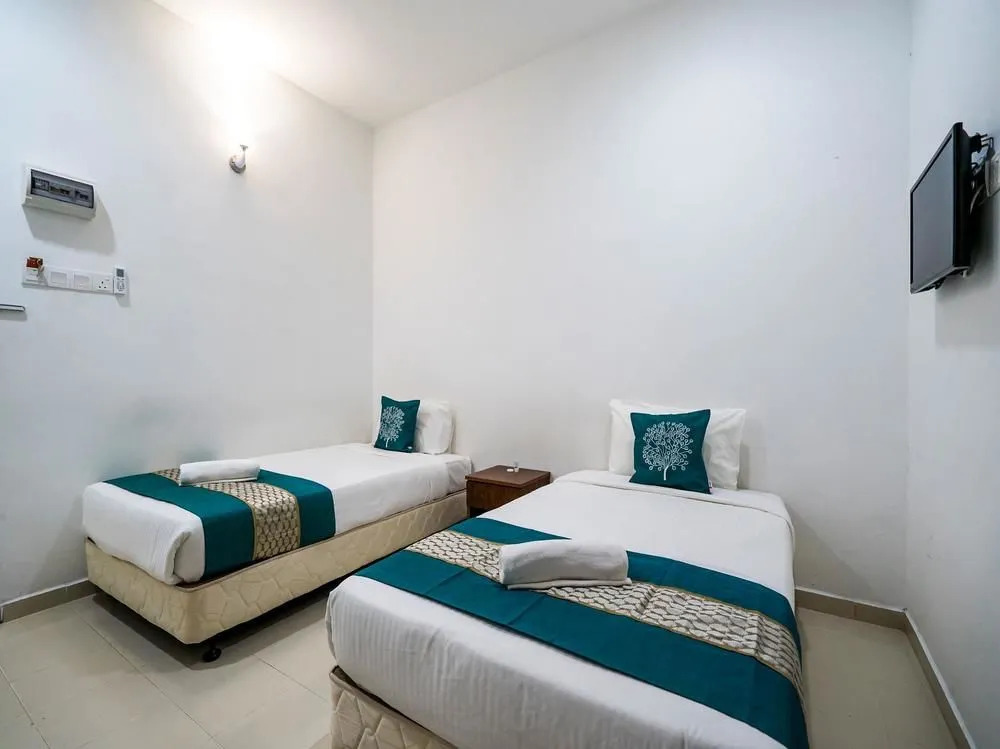 Oyo 275 Senyum Inn