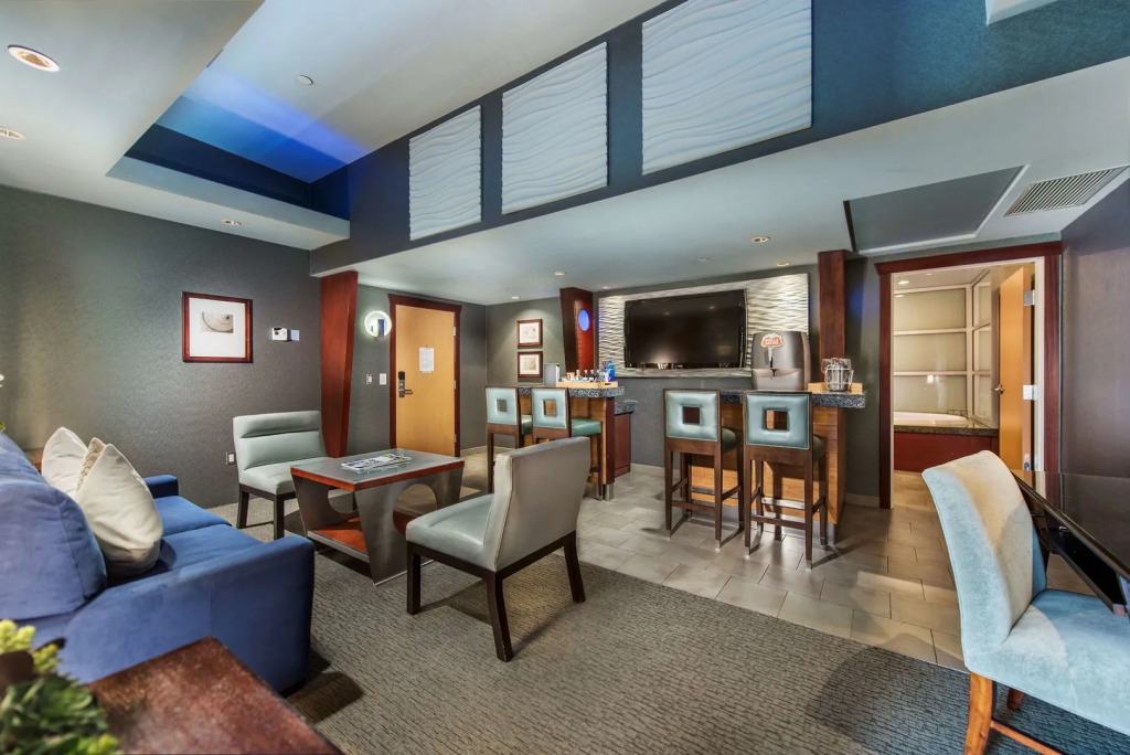 Shade Hotel Manhattan Beach